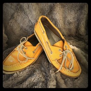 SPERRY TOPSIDER - Patent leather YELLOW BOAT SHOES